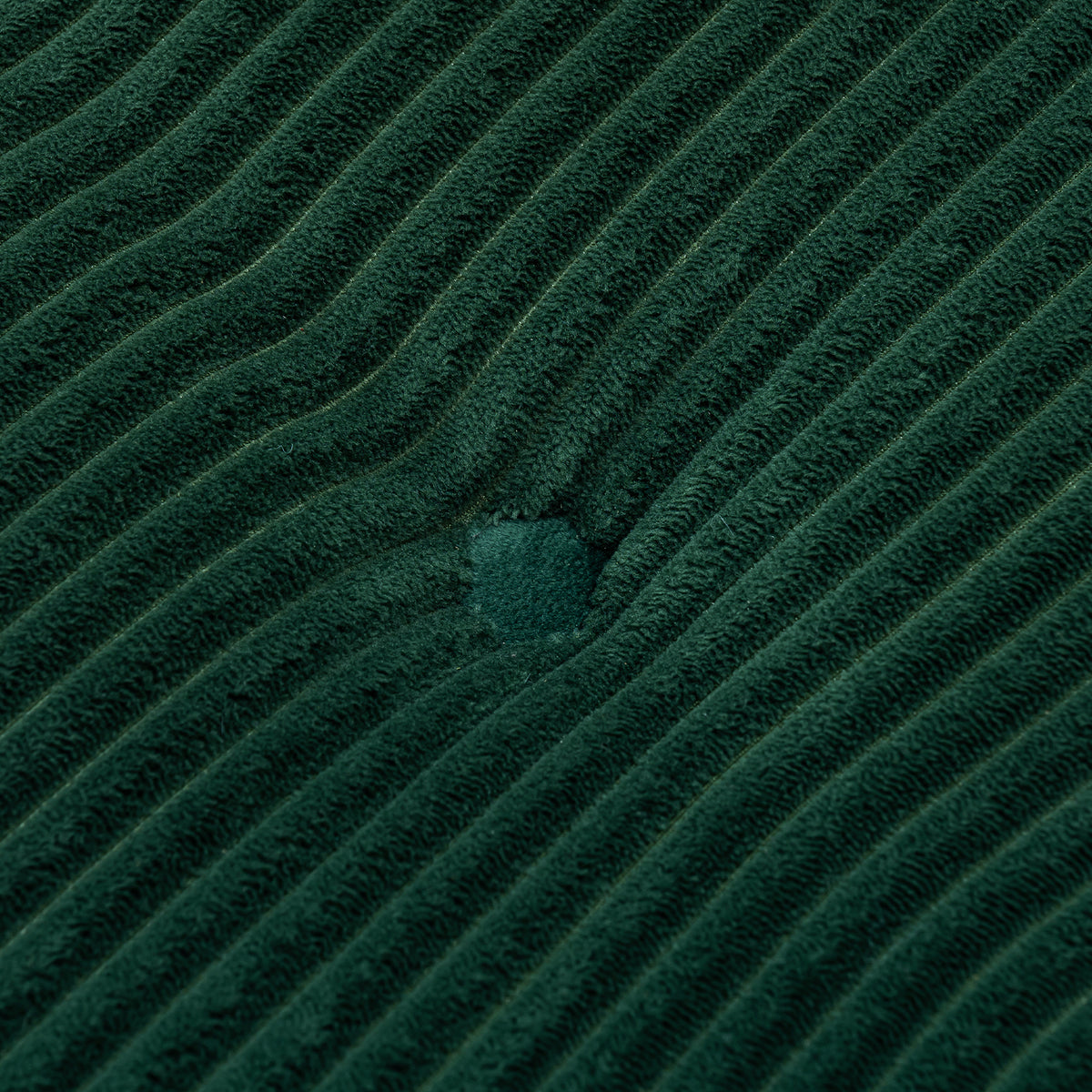 Breathable Fabric & Skin-friendly